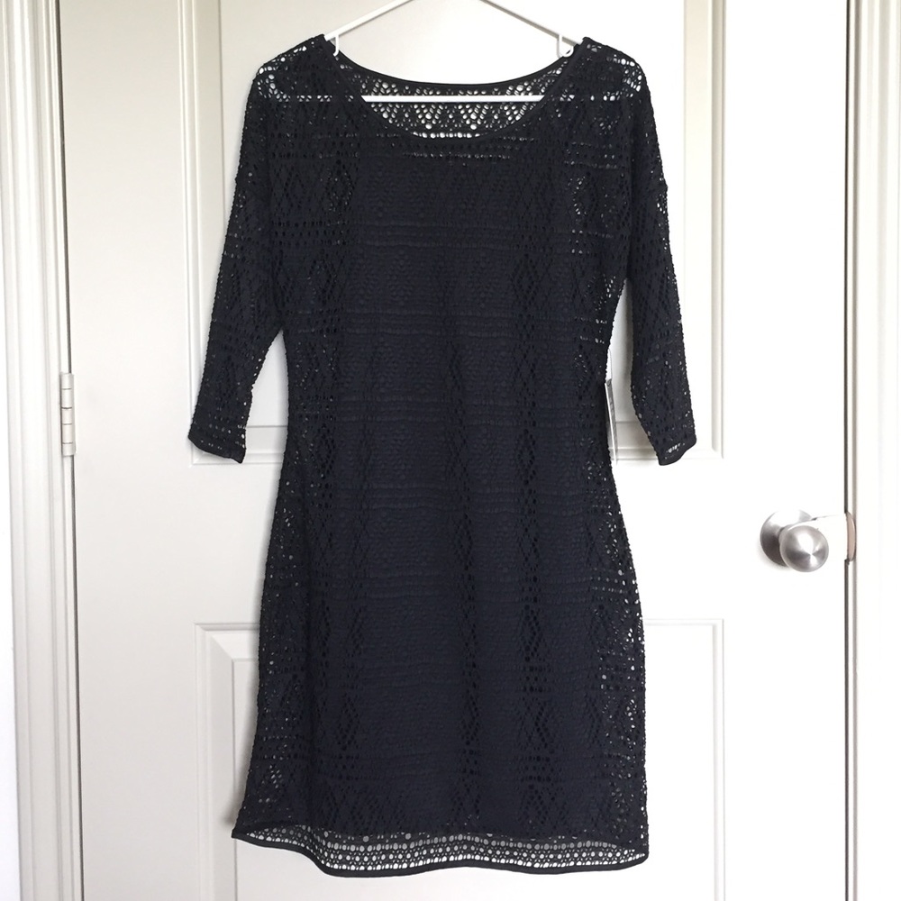 Black lace Express dress with sleeves